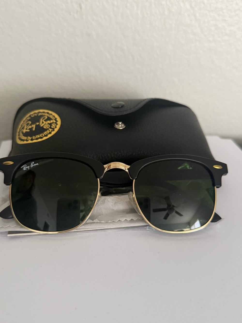 Ray-Ban Clubmaster Black and Gold Sunglasses with Green Lenses